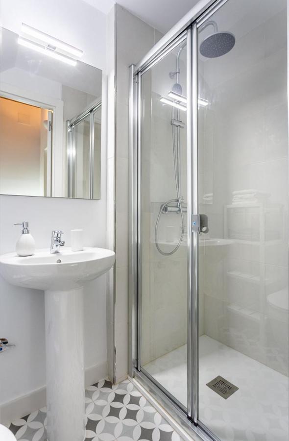 Stunning Apartment In Central Seville Ngoại thất bức ảnh